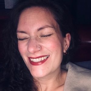 Meet your Posher, Siobhan